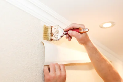 Pose de papier peint à la Trinité-de-Thouberville — revêtements muraux et toiles de verre